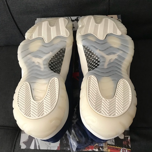 JORDAN 11 “Binary Blue” SZ 10.5 - Picture 6 of 7